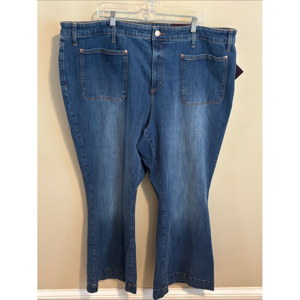NEW Ava & Viv high rise flare size 26